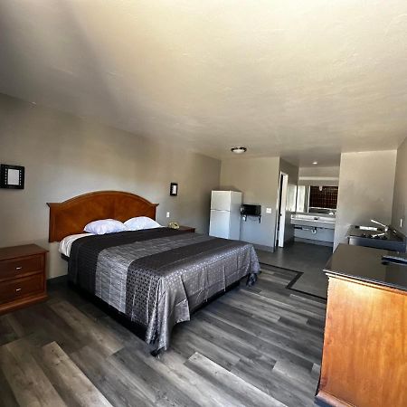 Sunpark Inn & Suites San Bernardino Exterior foto